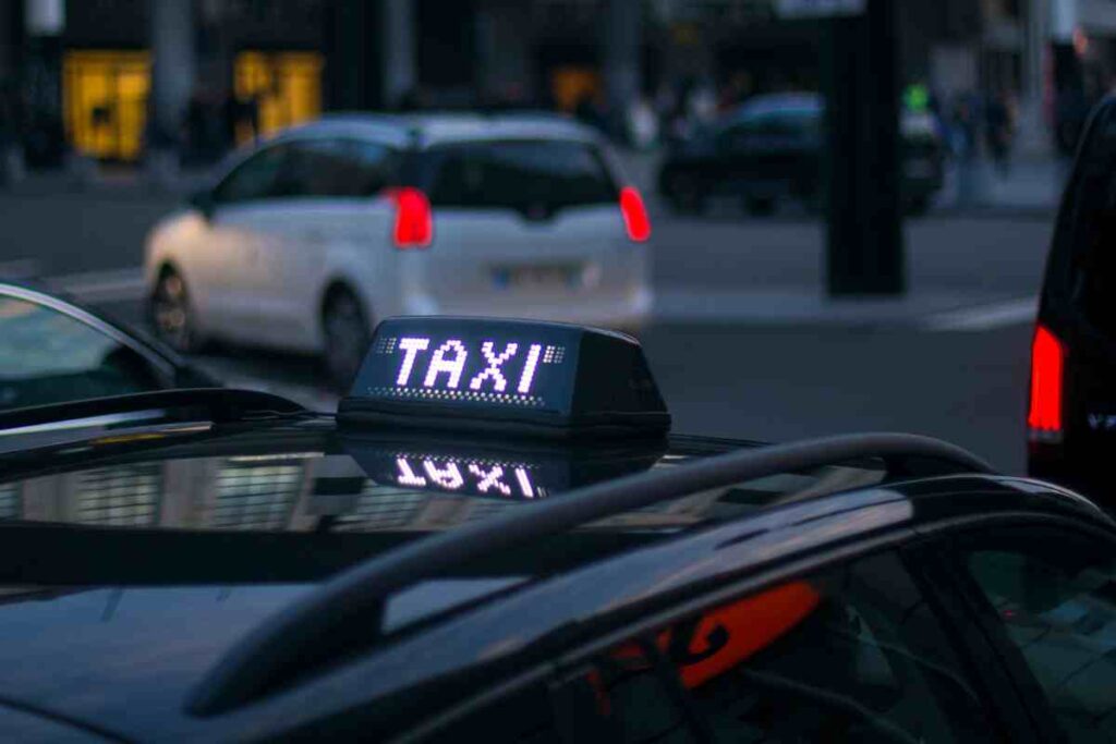 prix d'un taxi pour 30km selon ville