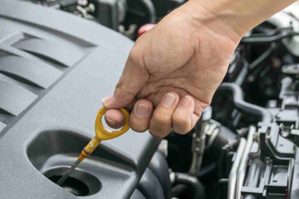 Causes de surchauffe d'un moteur diesel : Niveau d'huile moteur insuffisant