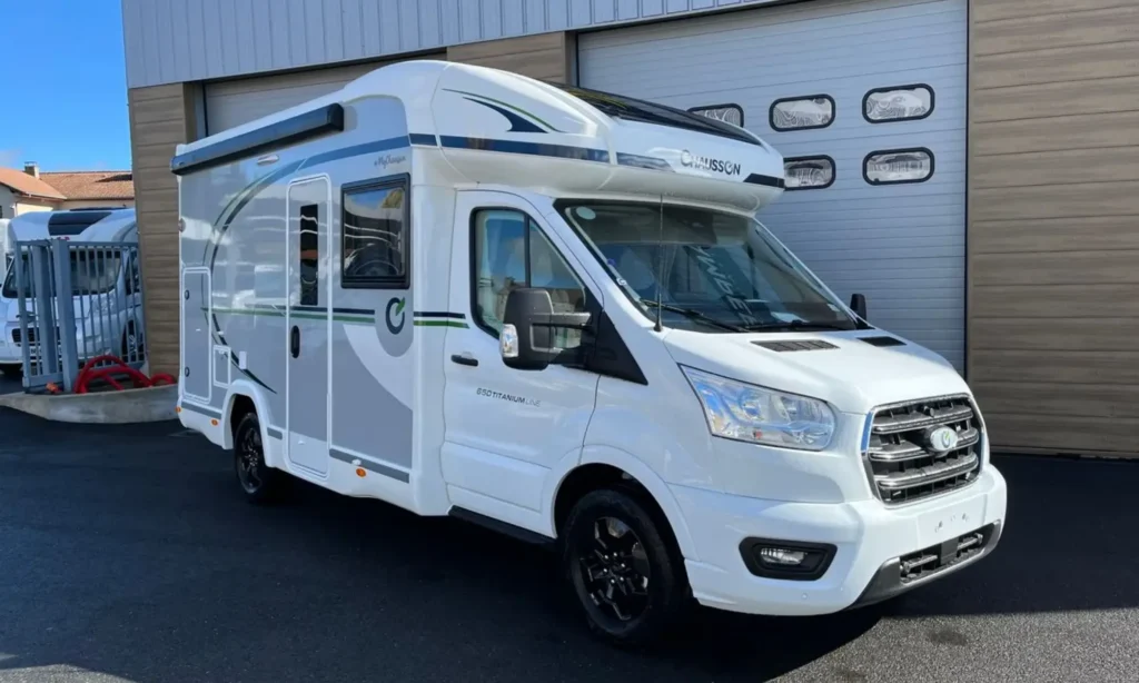 Chausson 650